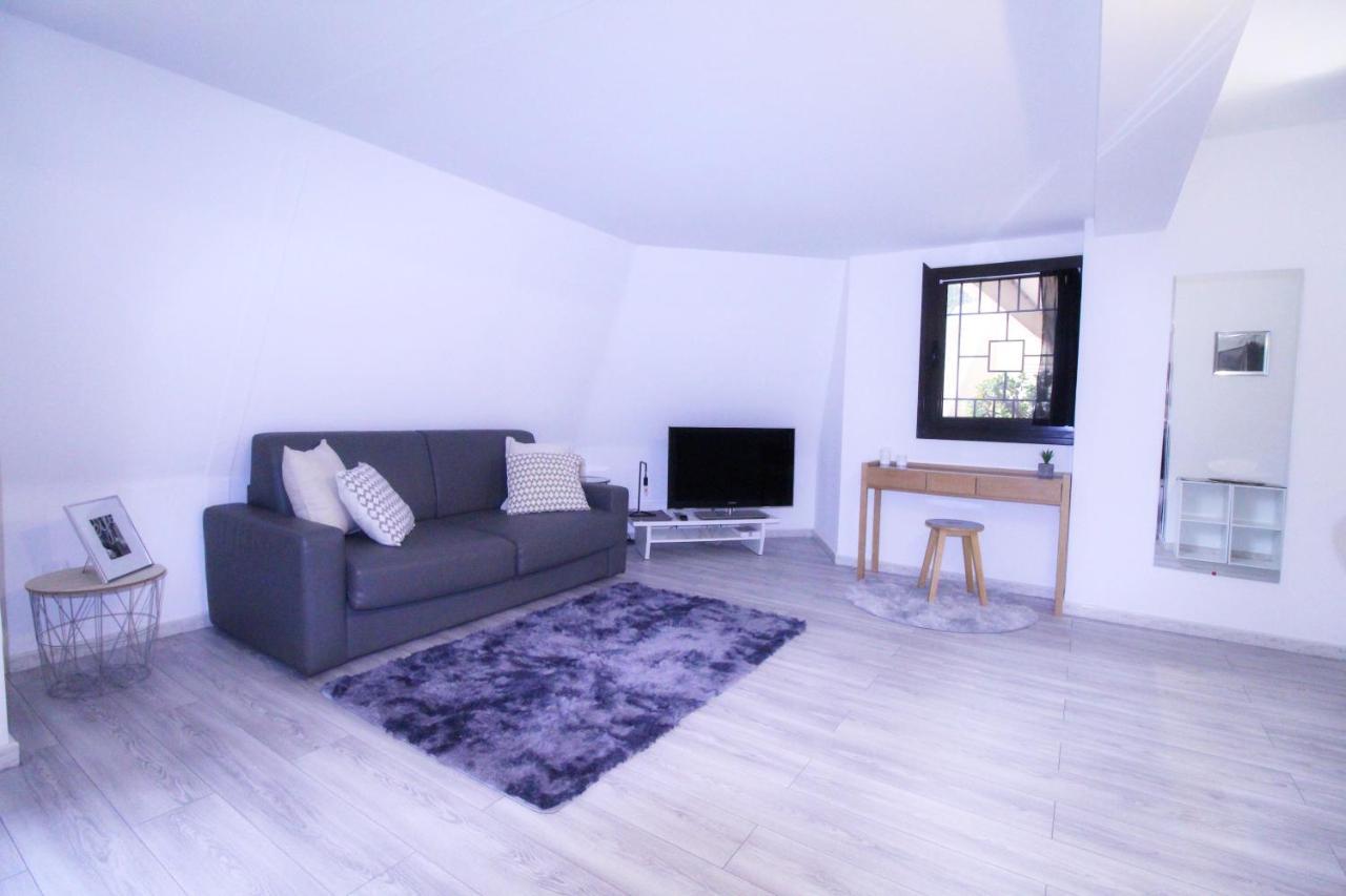 Large Studio Close To Monaco, Bnb Ric' Keys Beausoleil Buitenkant foto