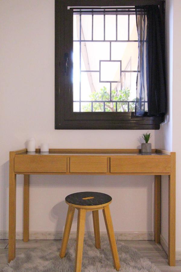 Large Studio Close To Monaco, Bnb Ric' Keys Beausoleil Buitenkant foto